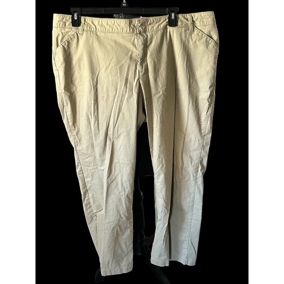 Women's Dickies Tan Work Pants Slacks Size 22R - Picture 1 of 7
